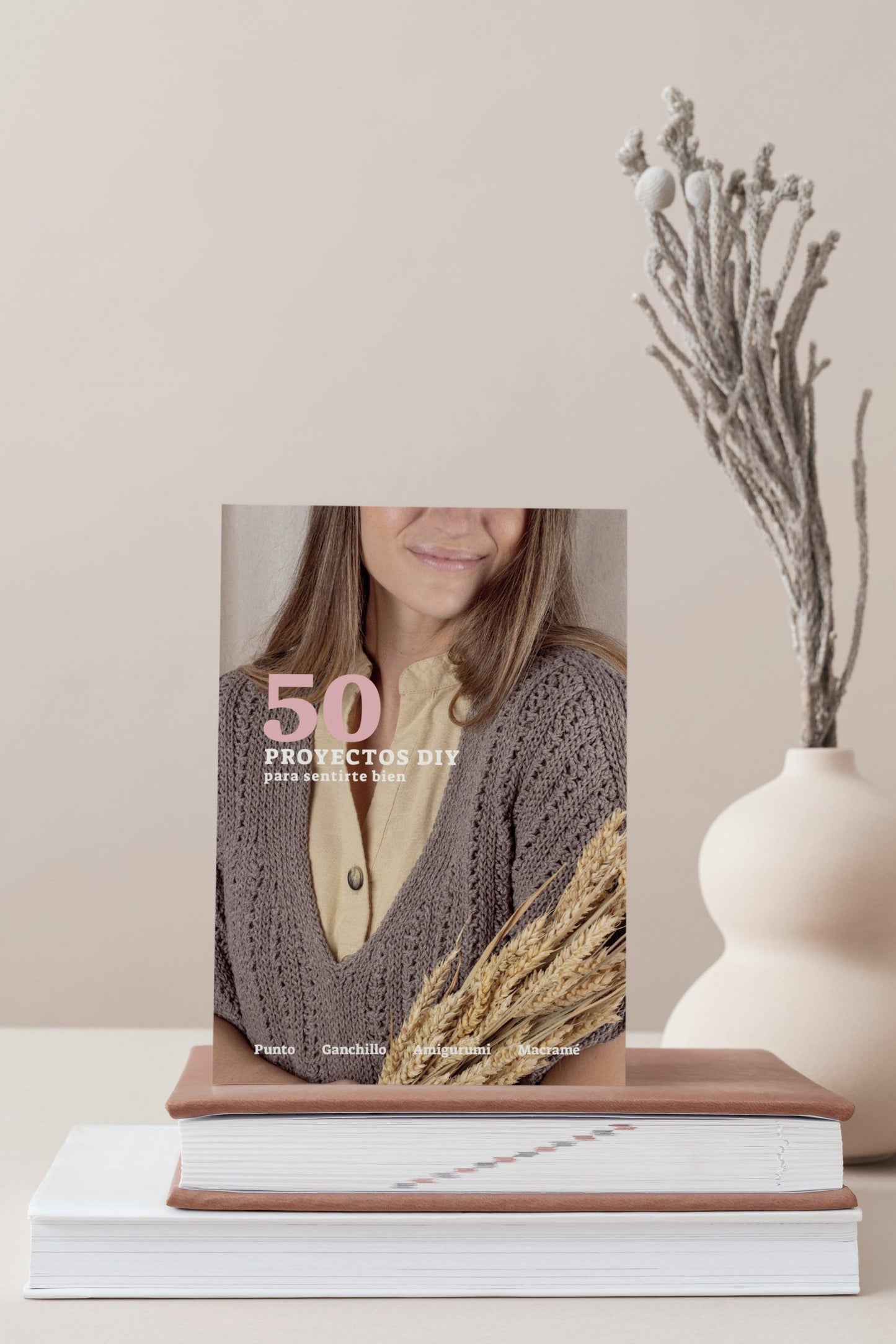 LIBRO THE SEWING BOX 2022