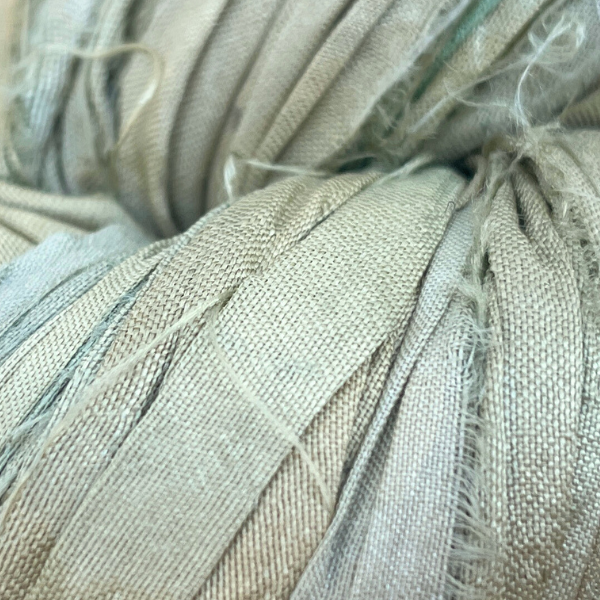 Cinta de seda sari reciclada - madeja de 100gr