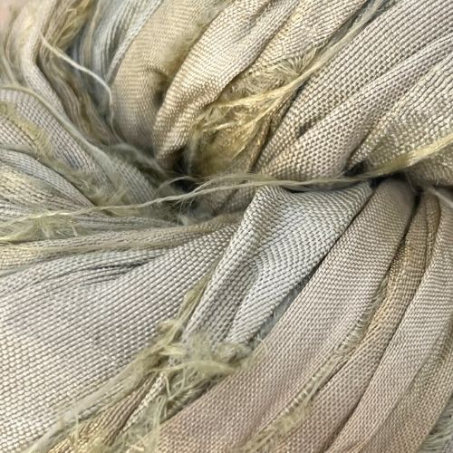 Cinta de seda sari reciclada - madeja de 100gr